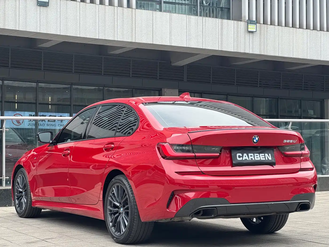 BMW 3 Series 2020 325i M Sport Black Night Package фото 14