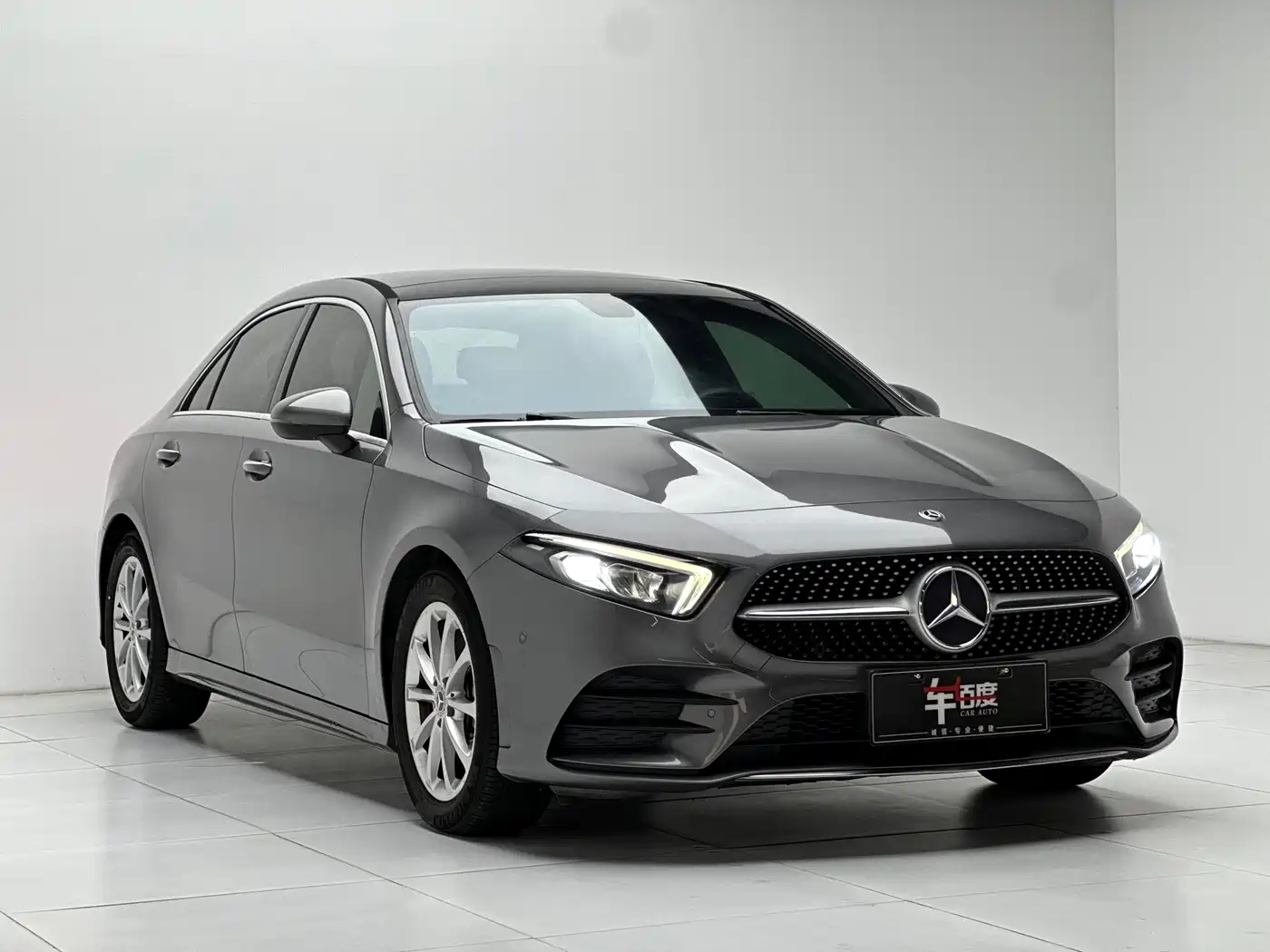 Mercedes-Benz A-Class 2020 A 200 L Sport Sedan фото 3