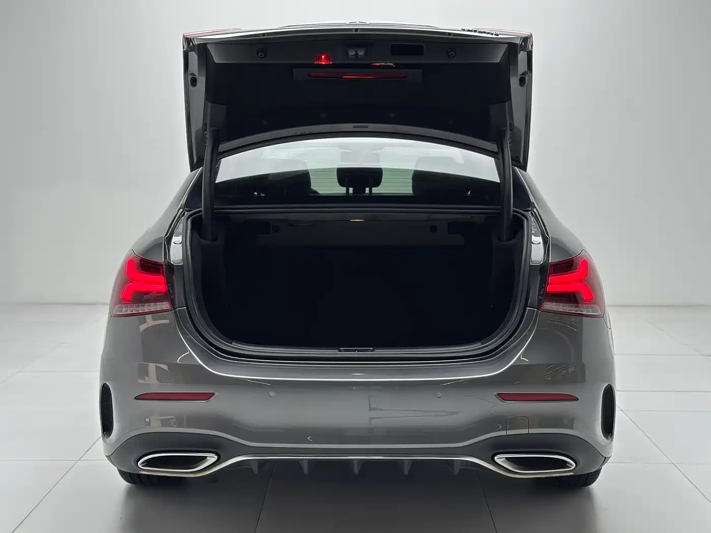 Mercedes-Benz A-Class 2020 A 200 L Sport Sedan фото 20