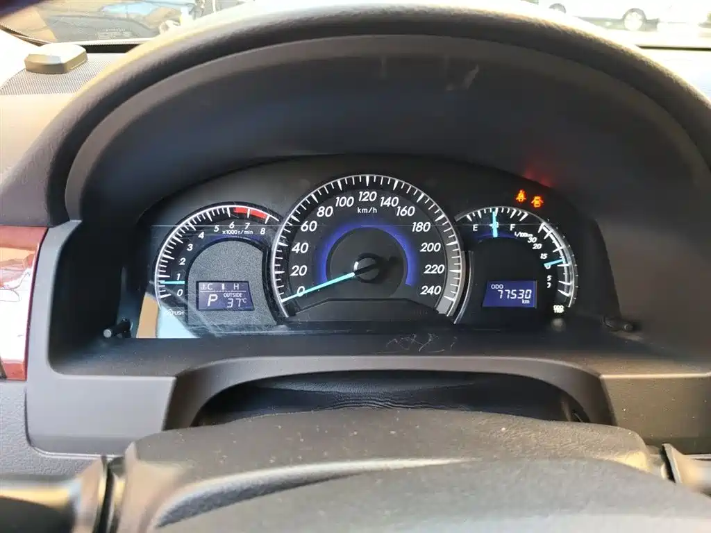 Toyota Camry 2012 2.5G Luxury Edition фото 12