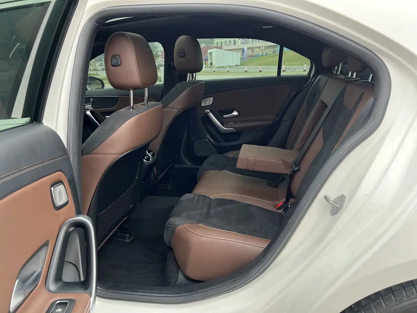 Mercedes-Benz A-Class 2020 A 200 L Sport Sedan фото 9