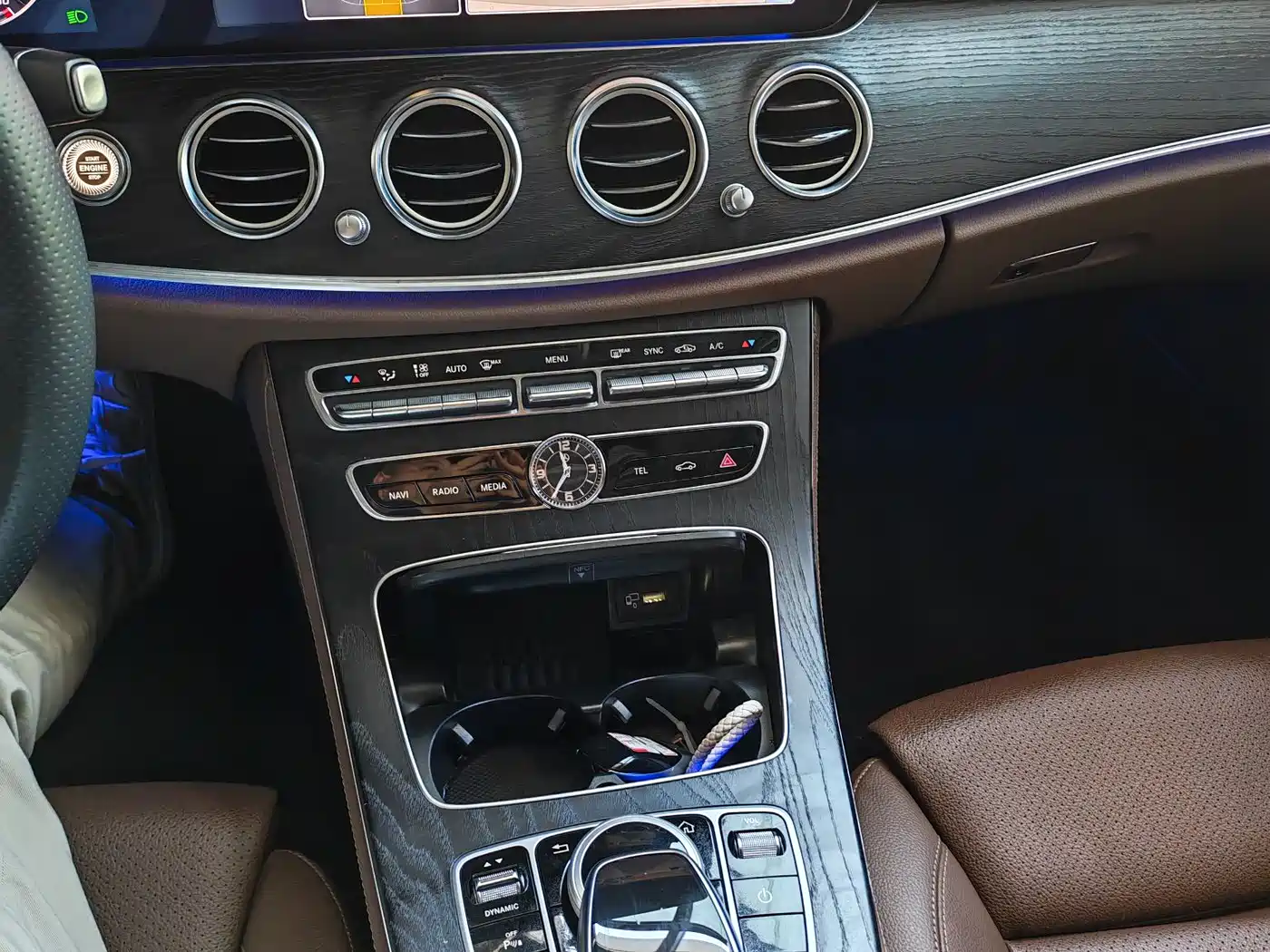 Mercedes-Benz E-Class 2018 Facelift E 200 L Sport 4MATIC фото 16