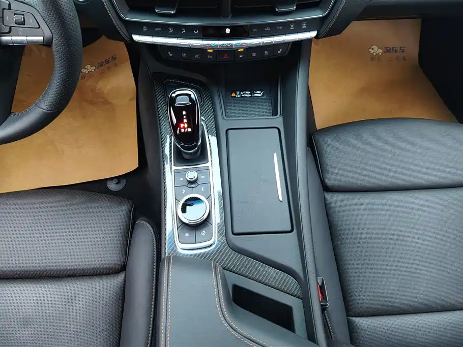 Cadillac CT5 2023 28T Platinum Style фото 16