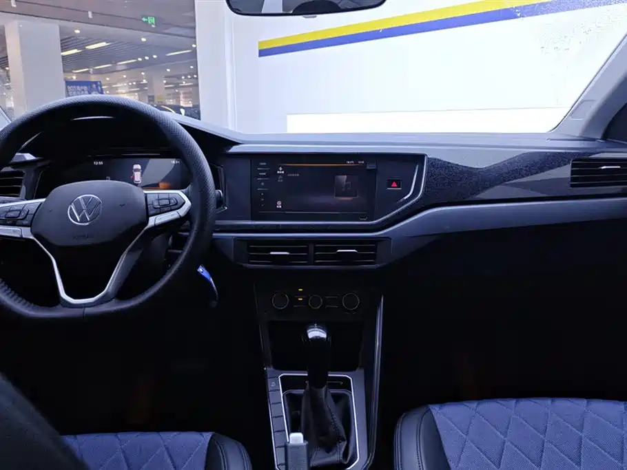 Volkswagen Lavida 2023 New Sharp 1.5L Auto Premium Edition фото 13