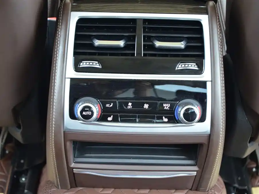 BMW 7 Series 2021 Model 730Li Luxury Package фото 16