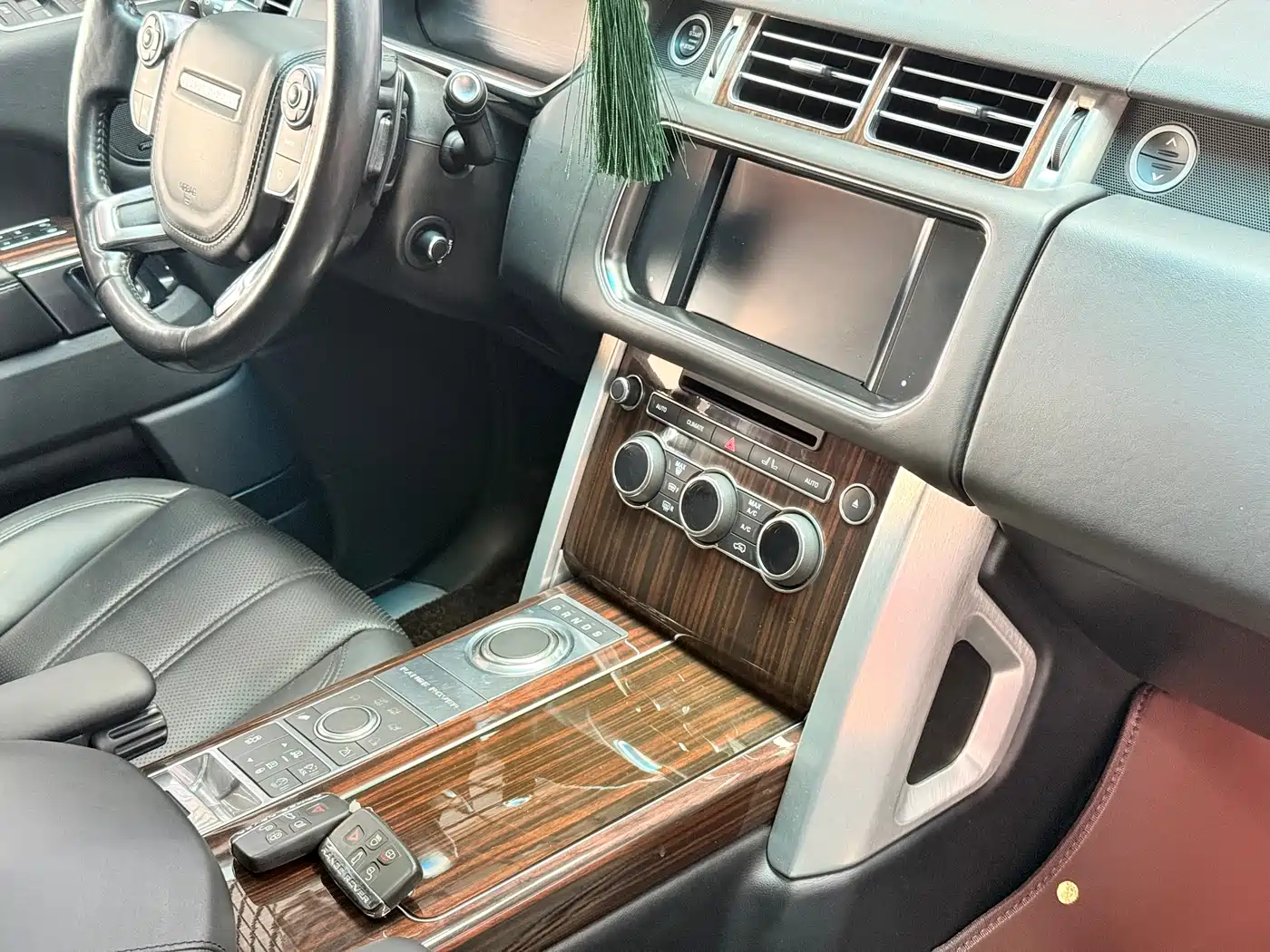Land Rover Range Rover 2016 3.0 SC V6 Vogue фото 13