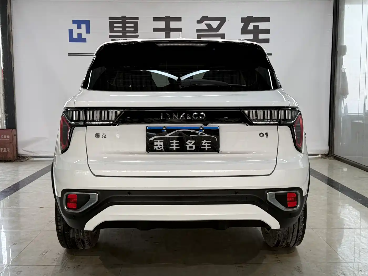 Lynk & Co 01 2020 2.0T 2WD Pure Pro Version (China VI) фото 8