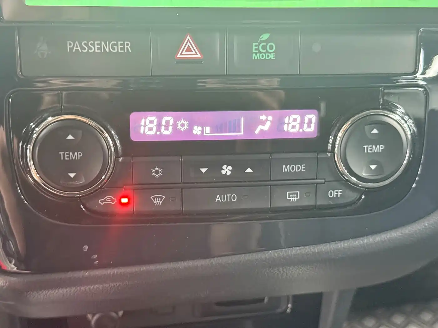 Mitsubishi Outlander 2021 Facelift 2.0L 2WD Premium Edition 5-Seater фото 10