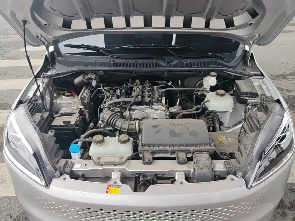 Wuling Motors Wuling Hongguang New Energy 2025 2025 Extended-Range Hybrid 50KM Comfort Version