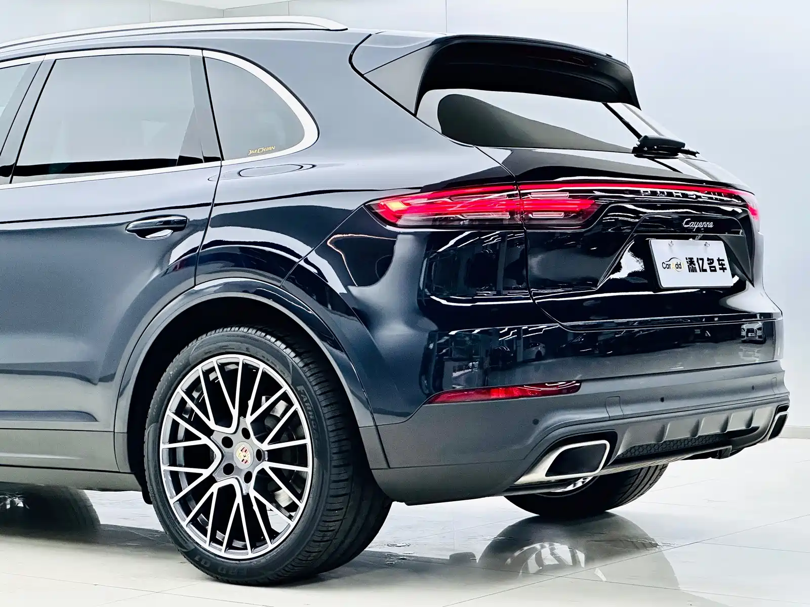 Фото 11 - Porsche Cayenne