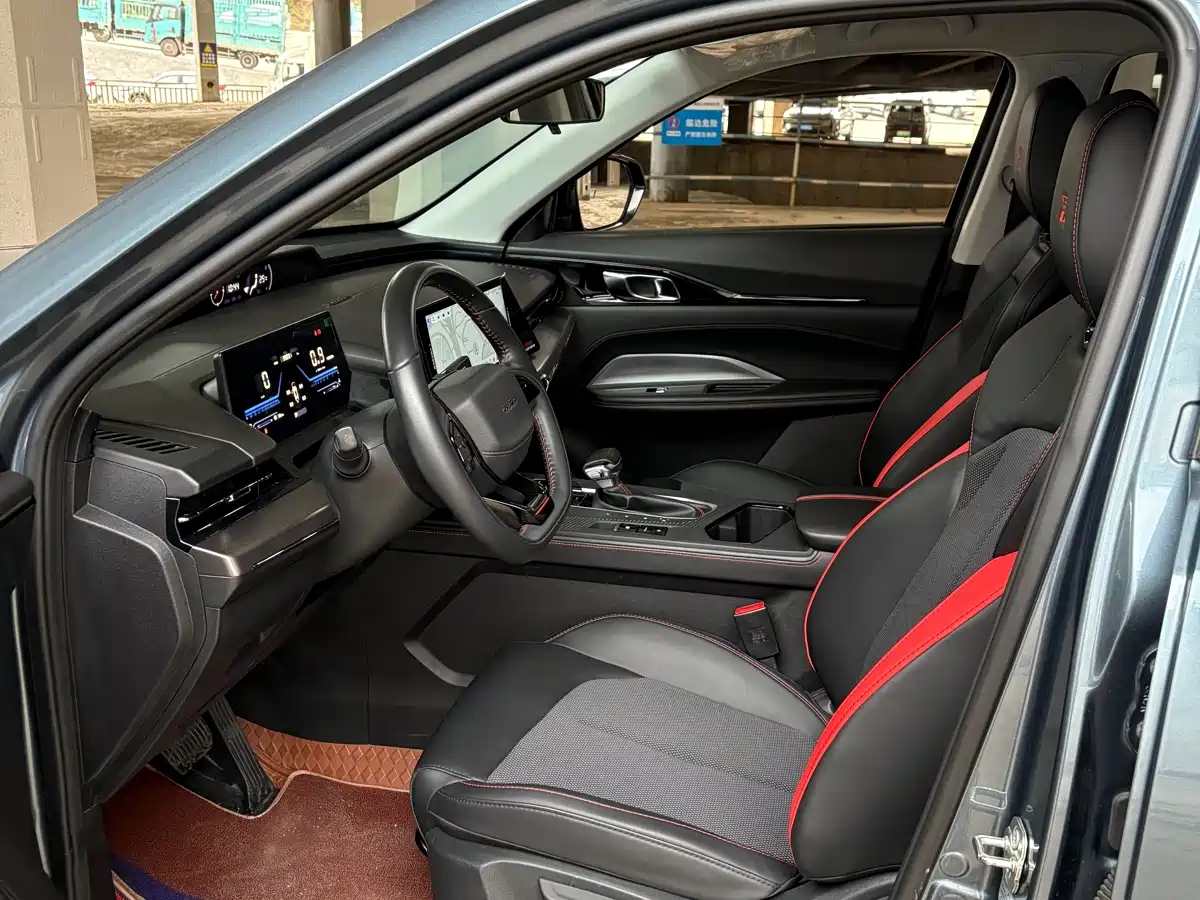 CHANGAN CHANGAN AUCHAN Z6