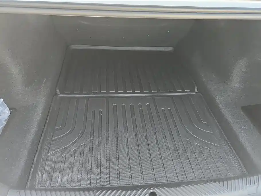 BMW 5 Series 2024 525Li M Sport Package фото 4