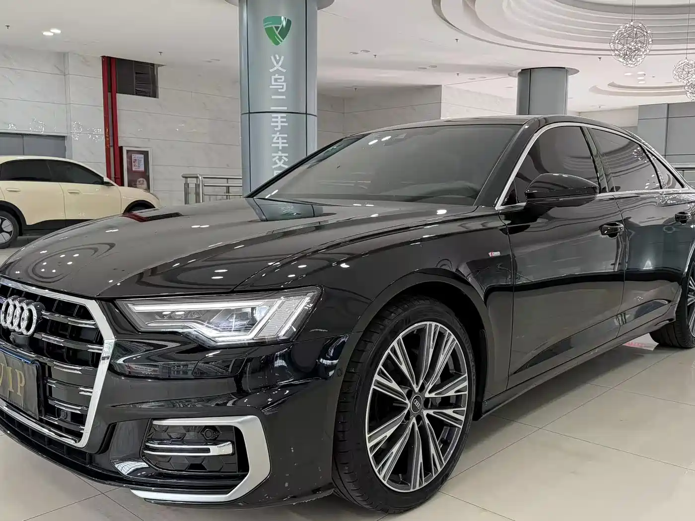 Audi A6L 2024 45 TFSI quattro Premium Dynamic фото 3