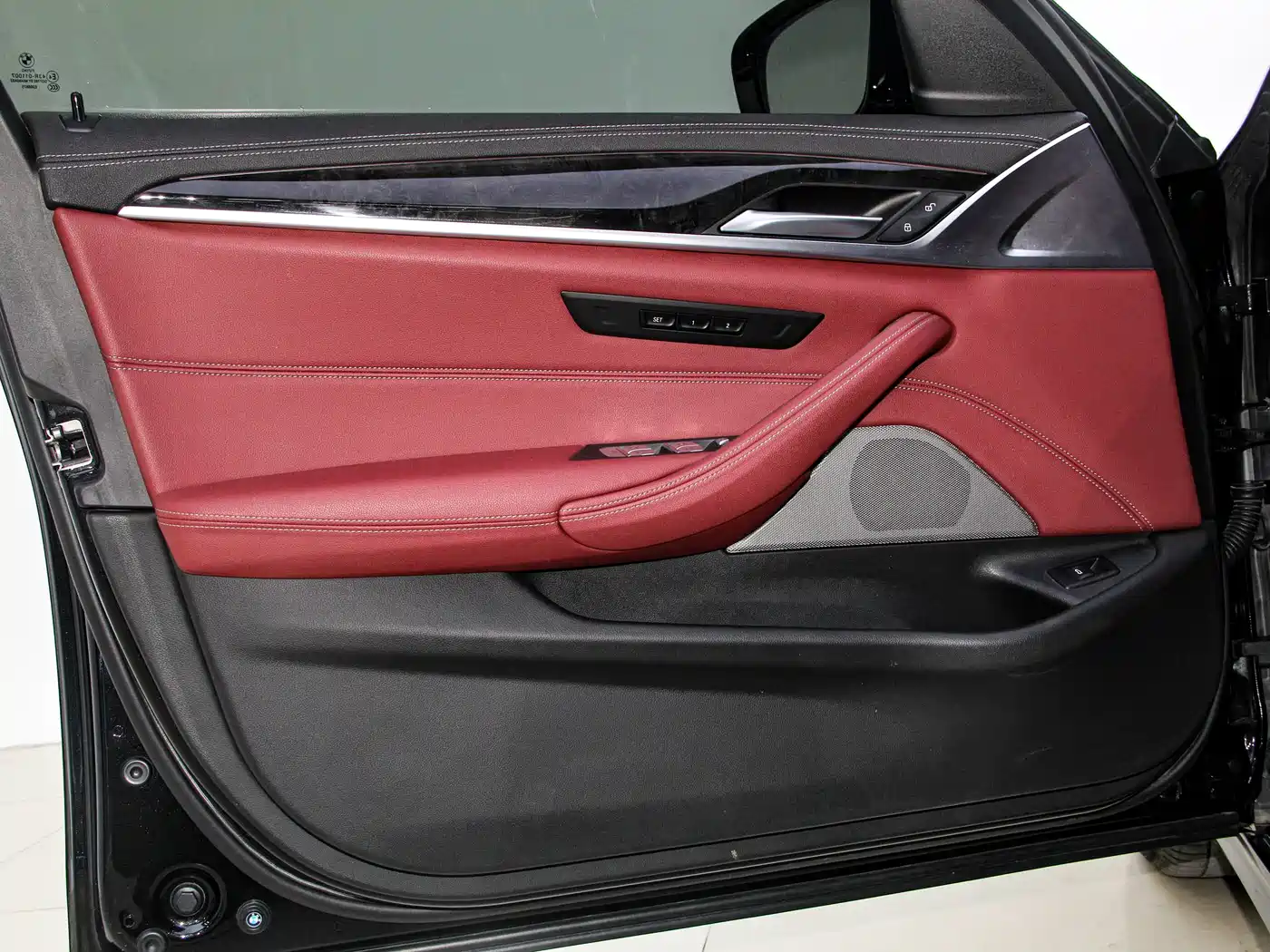 BMW 5 Series 2022 Model Second Facelift 525Li M Sport Package фото 29
