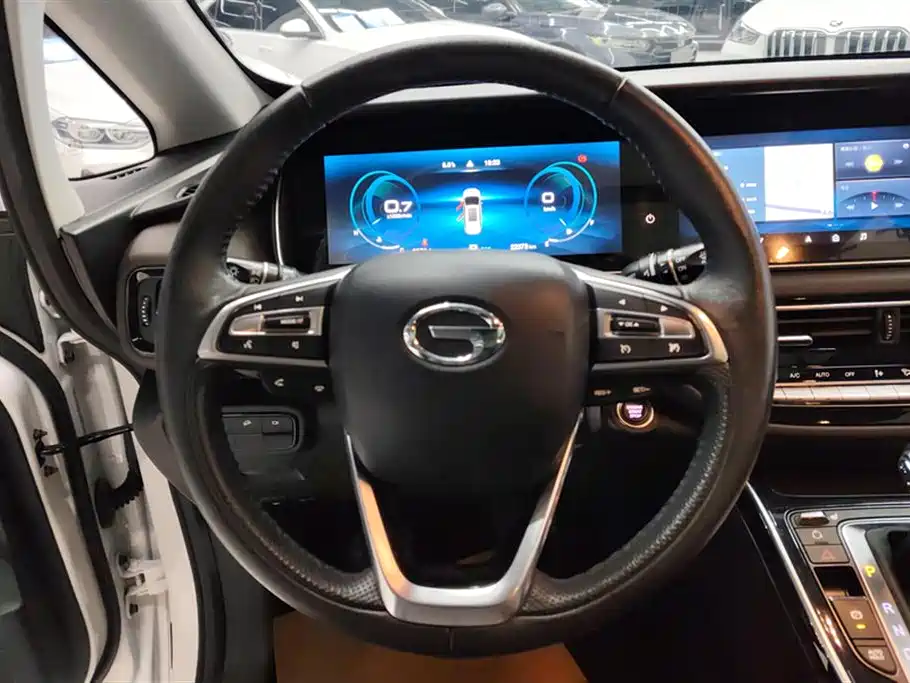 GAC Trumpchi Trumpchi M6 2019 270T Automatic Honor (6-seater) China V фото 15