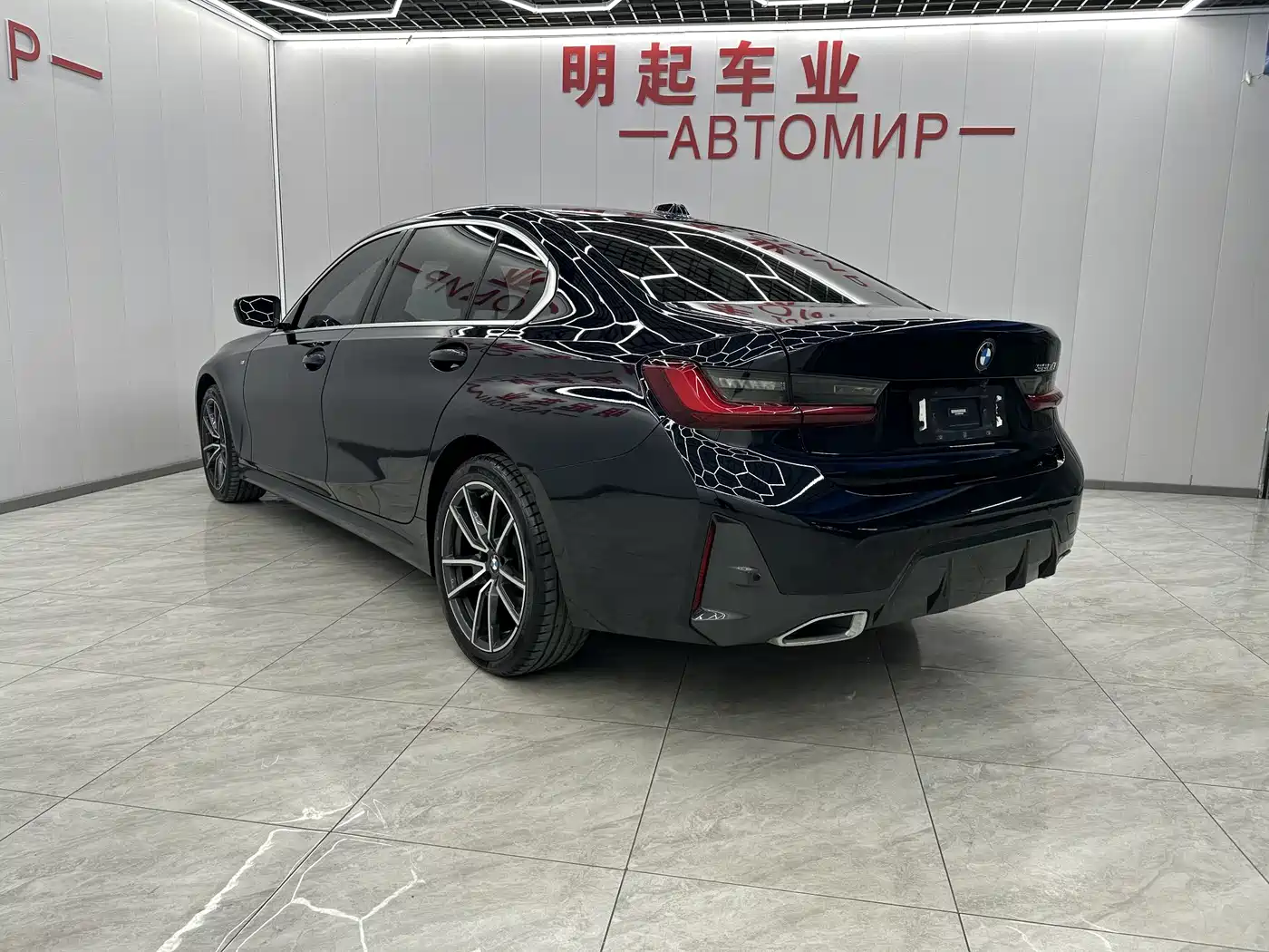 BMW 3 Series 2023 320Li M Sport Package фото 8