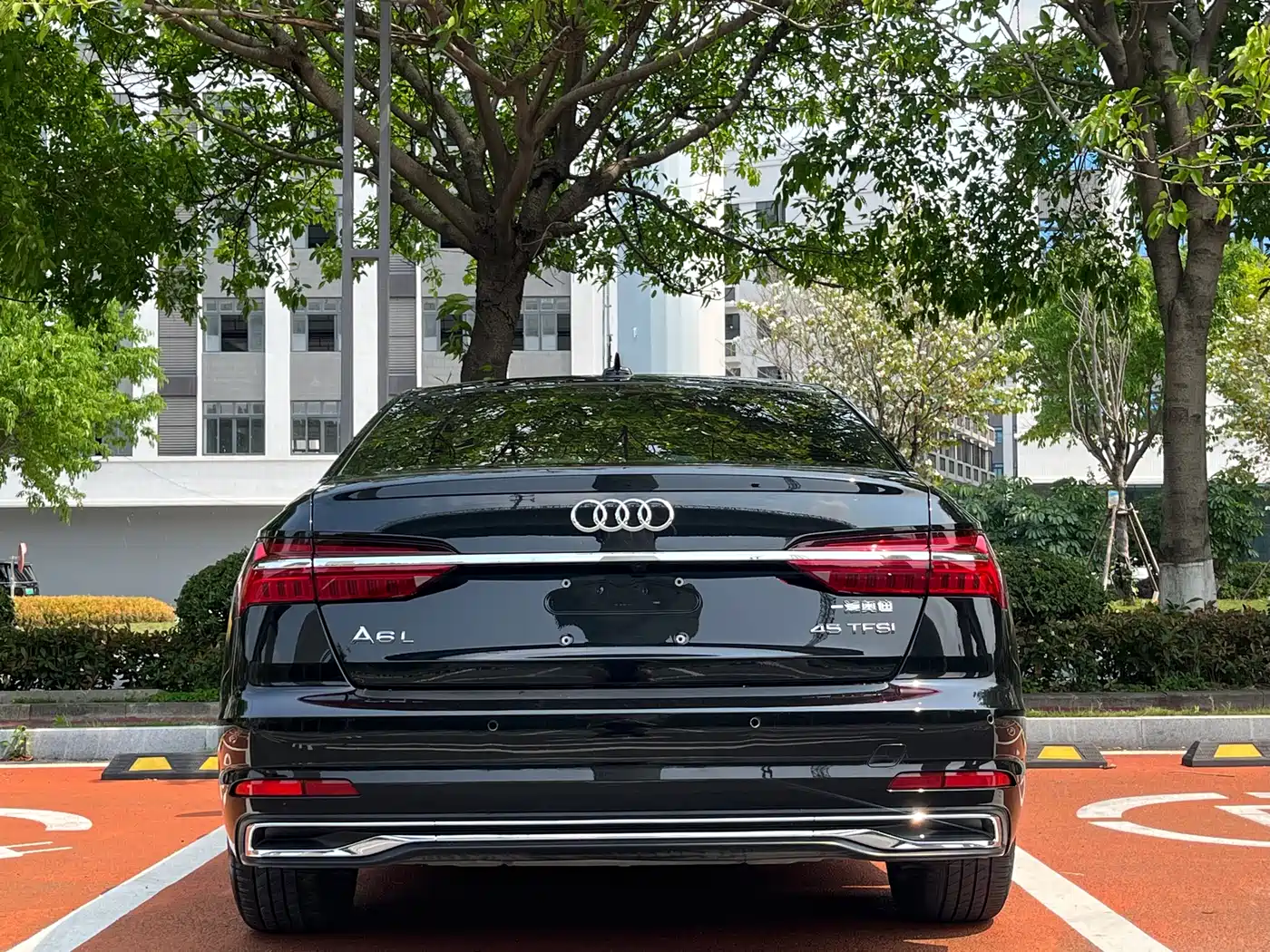 Audi A6L 2024 45 TFSI Premium Elegance фото 8