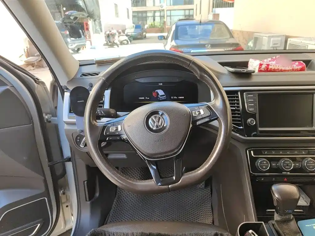 Volkswagen Teramont 2017 530 V6 AWD Ultimate Flagship Edition фото 11