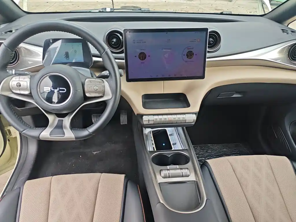 BYD Dolphin 2026 2025 420km Freedom Edition