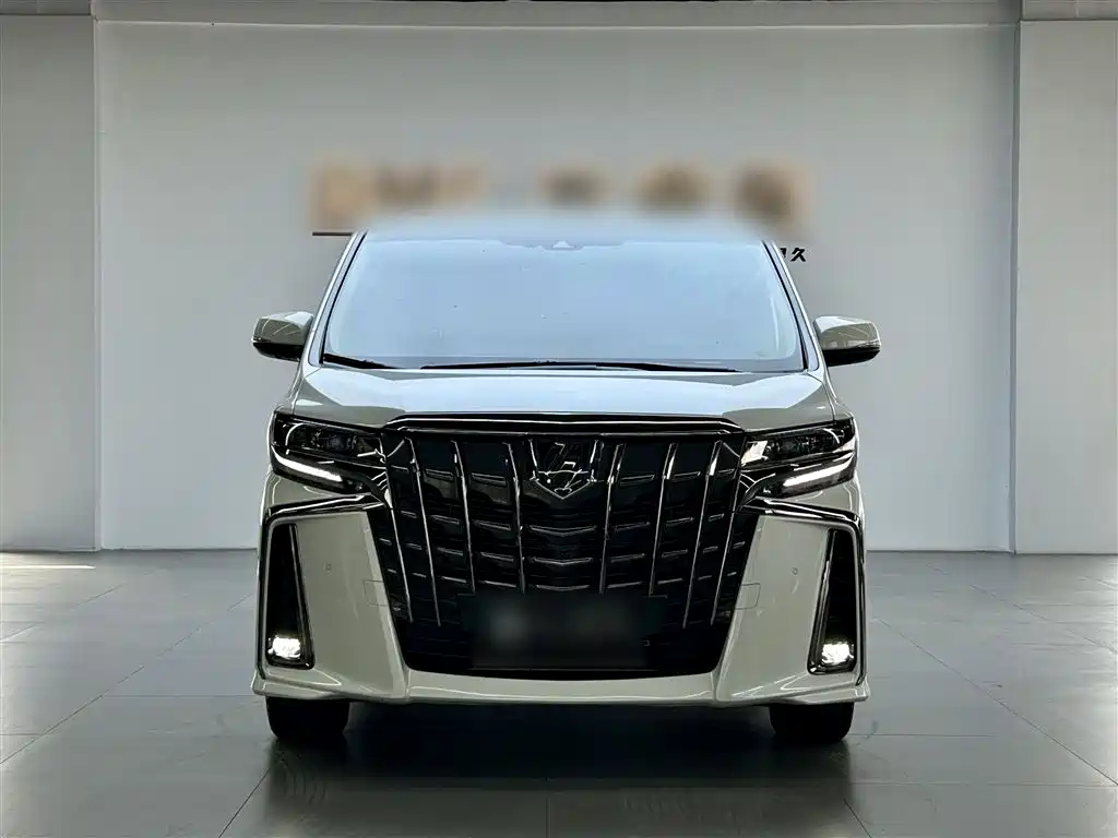Toyota Alphard 2023 Dual Hybrid 2.5L Ultimate Gold Edition фото 5