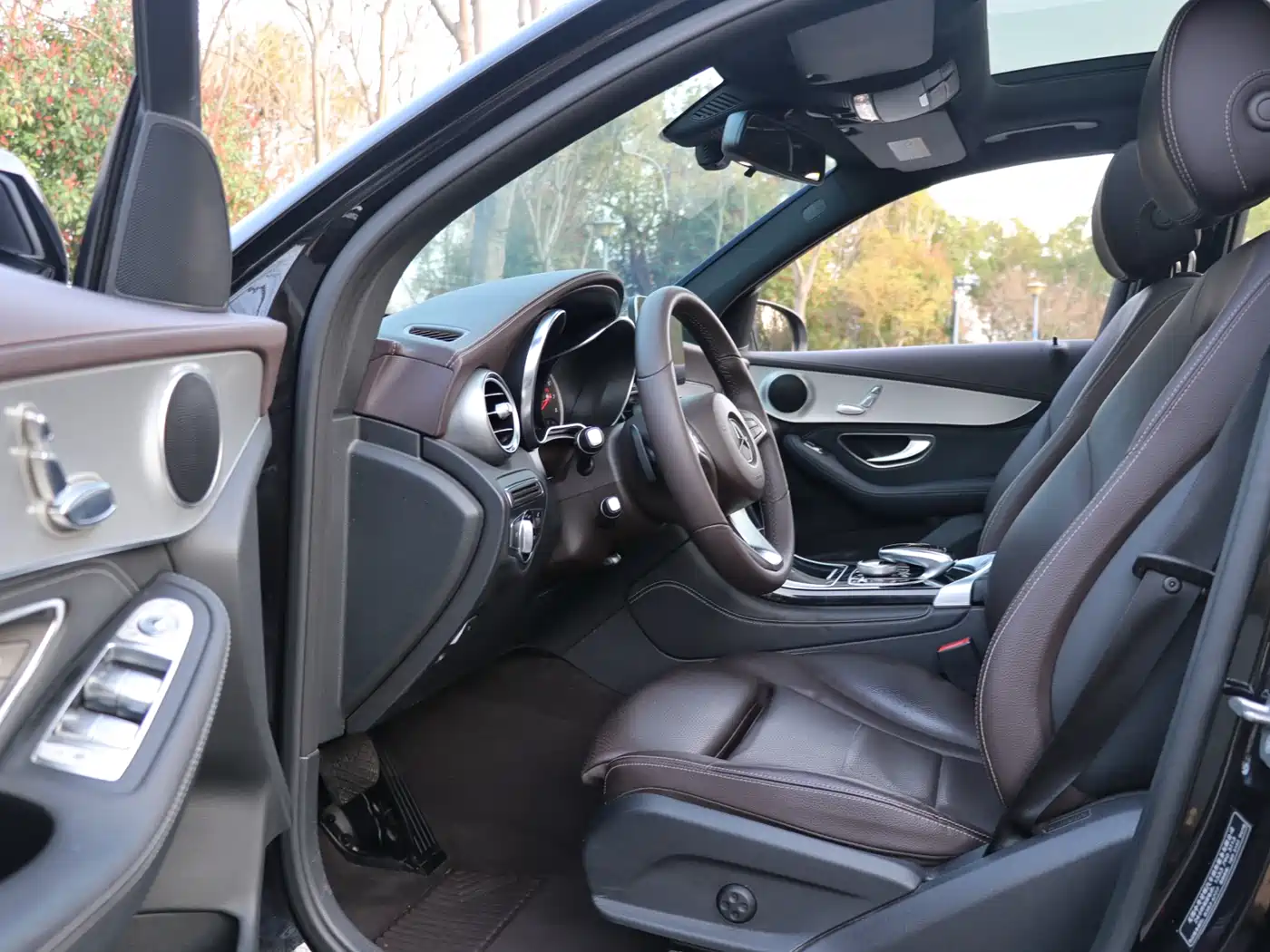 Mercedes-Benz GLC 2017 GLC 200 4MATIC фото 12