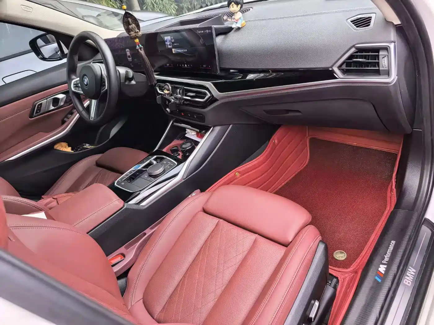 BMW i3 2024 eDrive 35 L фото 10