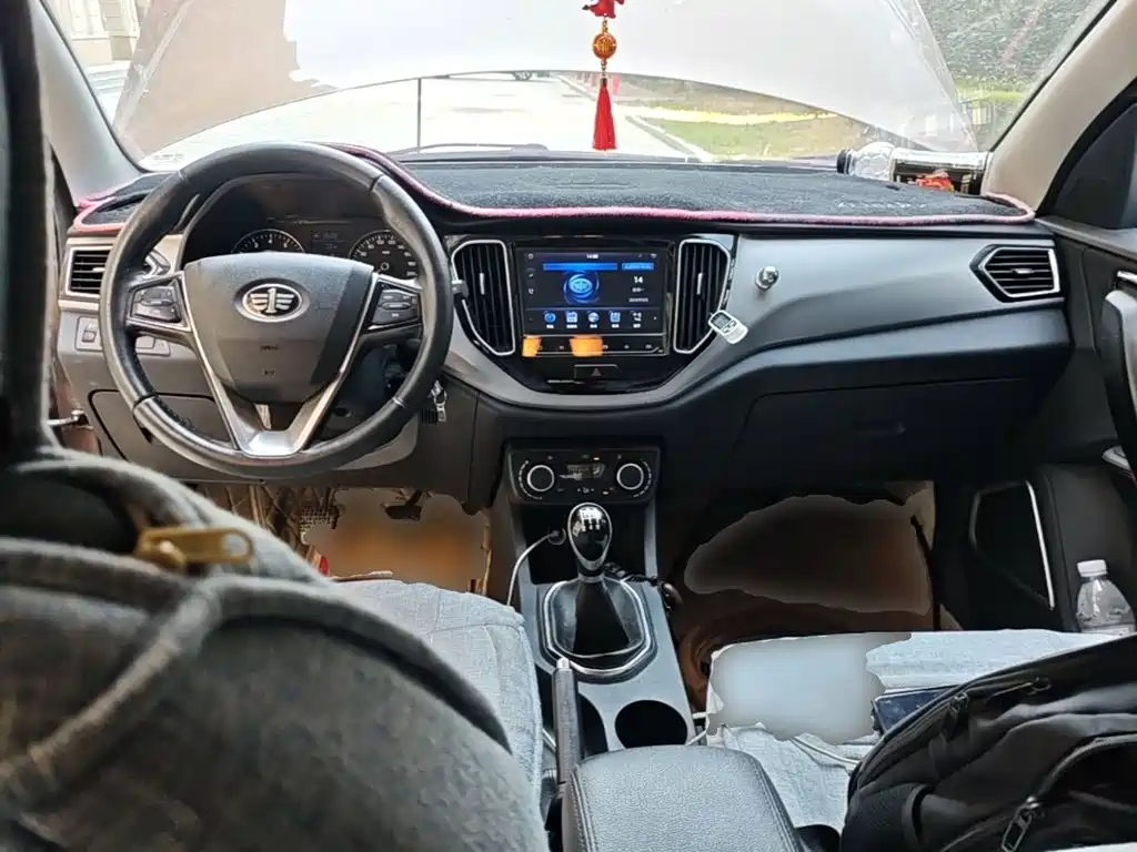 FAW Senya R7 2018 2017 Model 1.6L Manual Comfort
