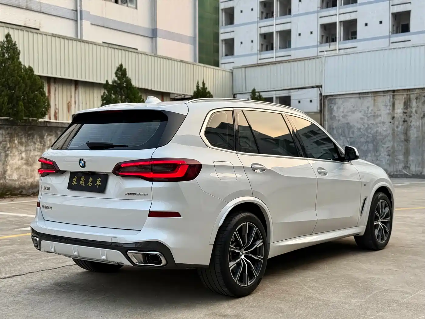 BMW X5 2022 xDrive 30Li M Sport Package фото 18
