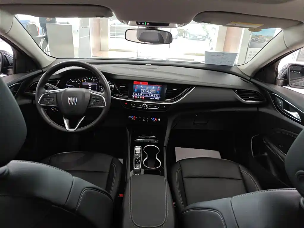 BUICK REGAL