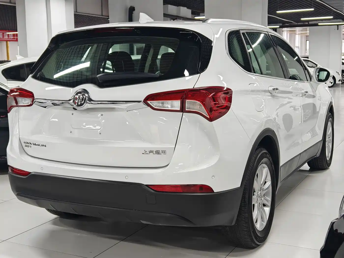 Фото 3 - Buick Envision Plus