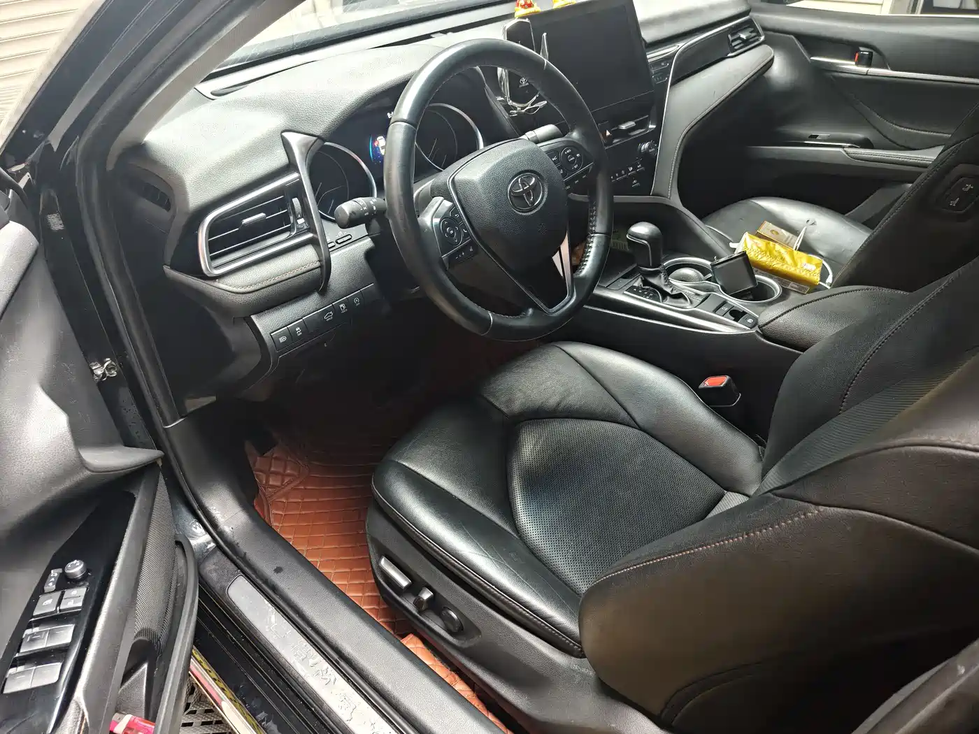 Toyota Camry 2023 2.0G Luxury Edition фото 5