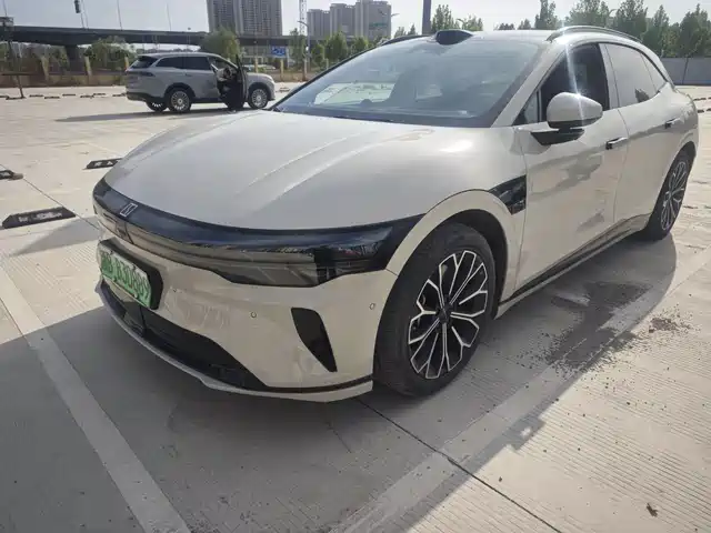 ZEEKR EXTREME KRYPTON 007GT