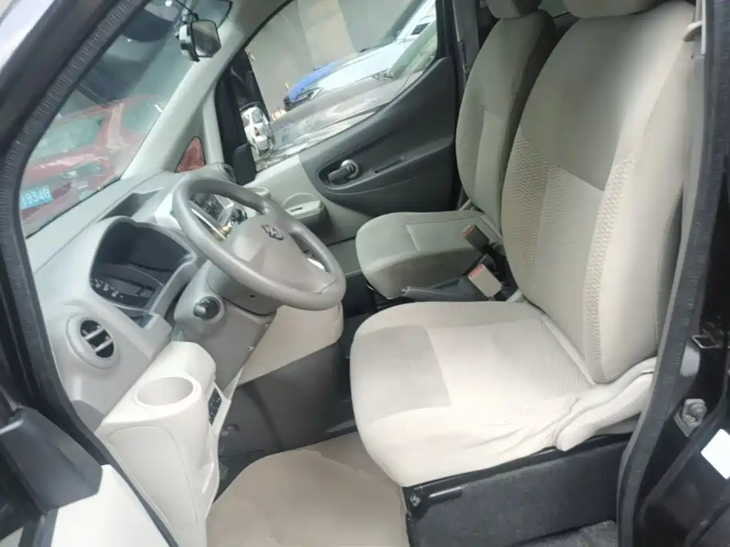 Nissan NV200 2017 2016 Facelift 1.6L CVT Luxury