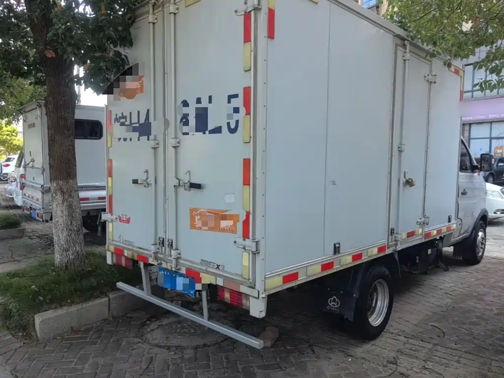 Changan Kuayue Kuayue King X3 2023 2021 Model 1.6L Standard Single Cab Dual Rear Wheel Van 3285mm Cargo Box DAM16KR
