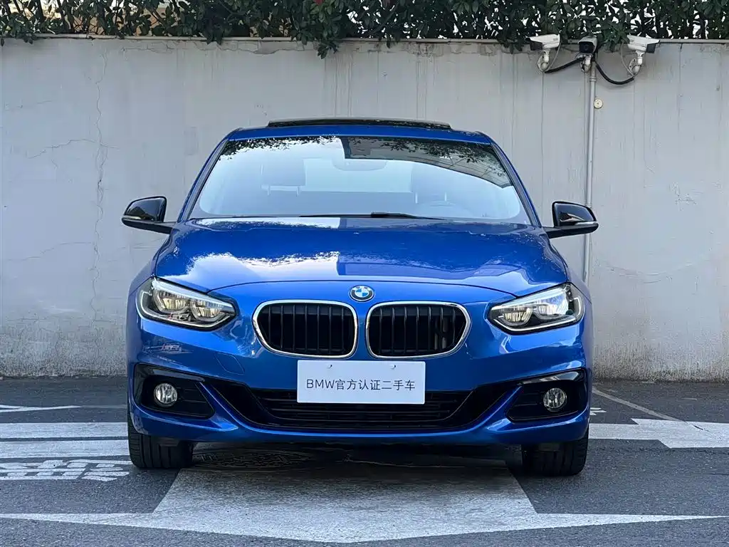BMW 1 Series 2018 120i Design Package фото 3