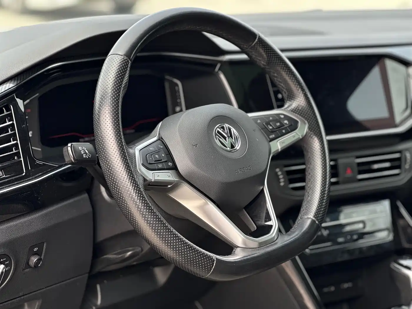 Volkswagen Tayron X 2020 380TSI 4WD Premium Smart Connect фото 7