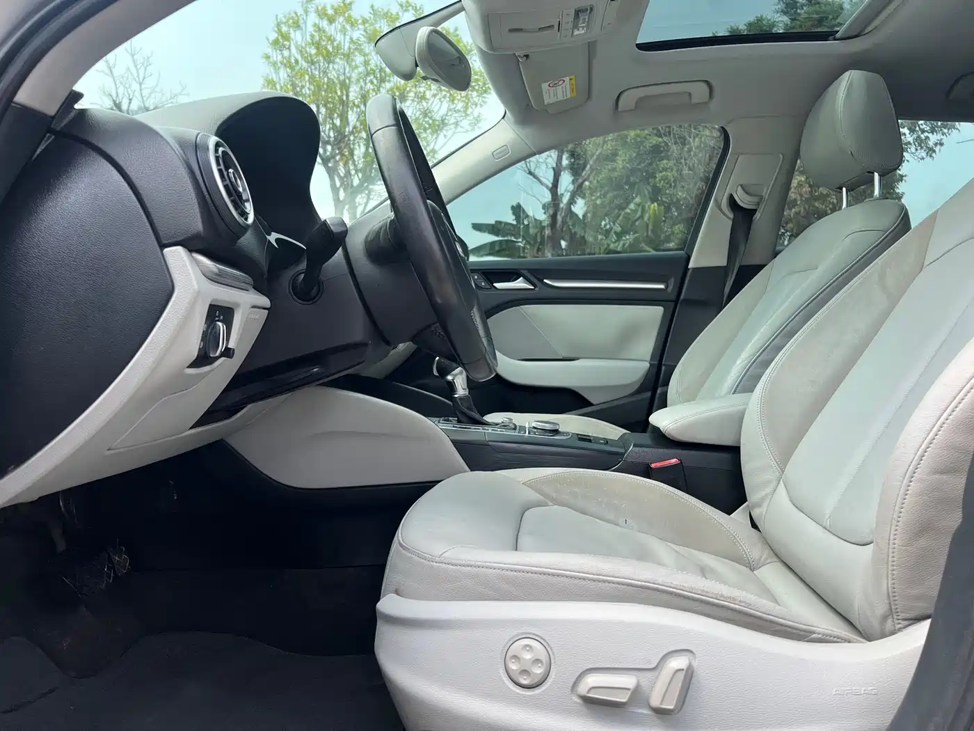 Audi A3 2015 Sportback 35 TFSI Millionth Anniversary Comfort Enjoyment Type фото 7