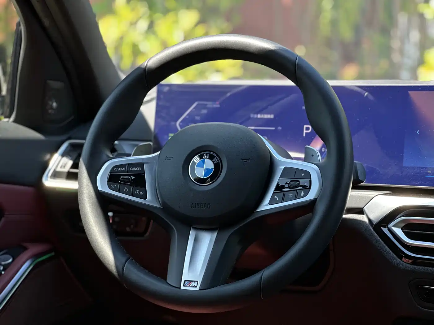 BMW 3 Series 2024 325i M Sport Shadowline Package фото 18