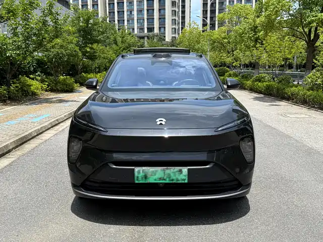 NIO ES8 2023 75kWh Executive Edition — фото 2