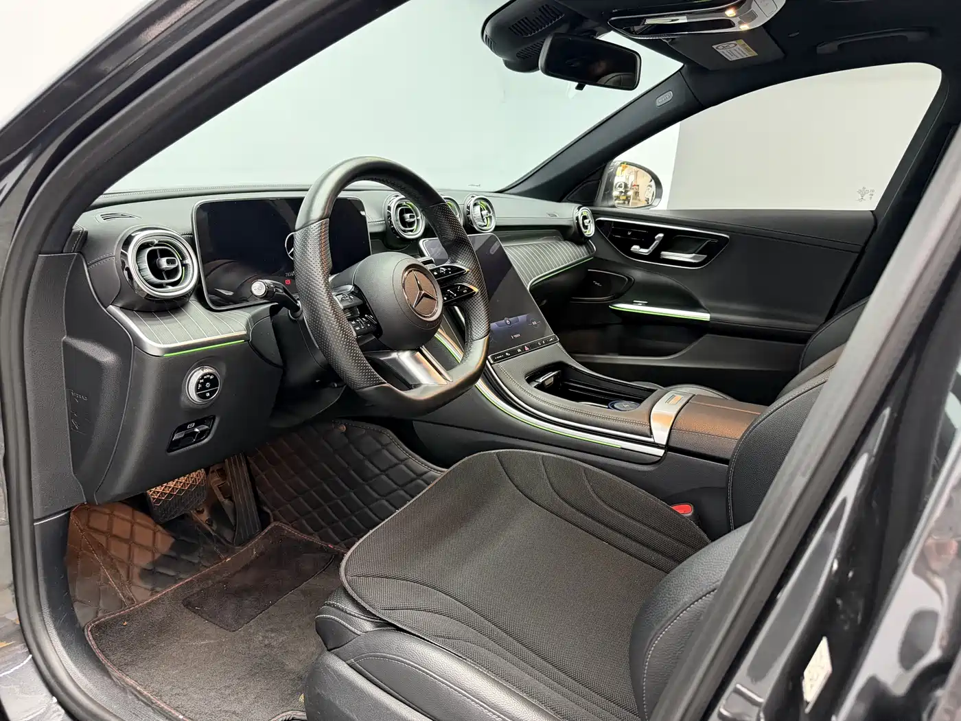 Mercedes-Benz C-Class 2022 C 260 L Sport Edition фото 4