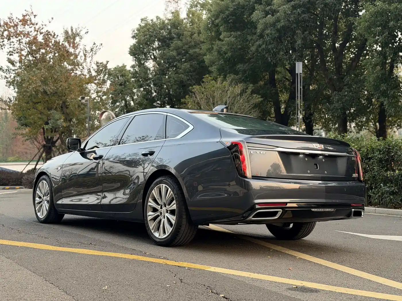 CADILLAC CT6
