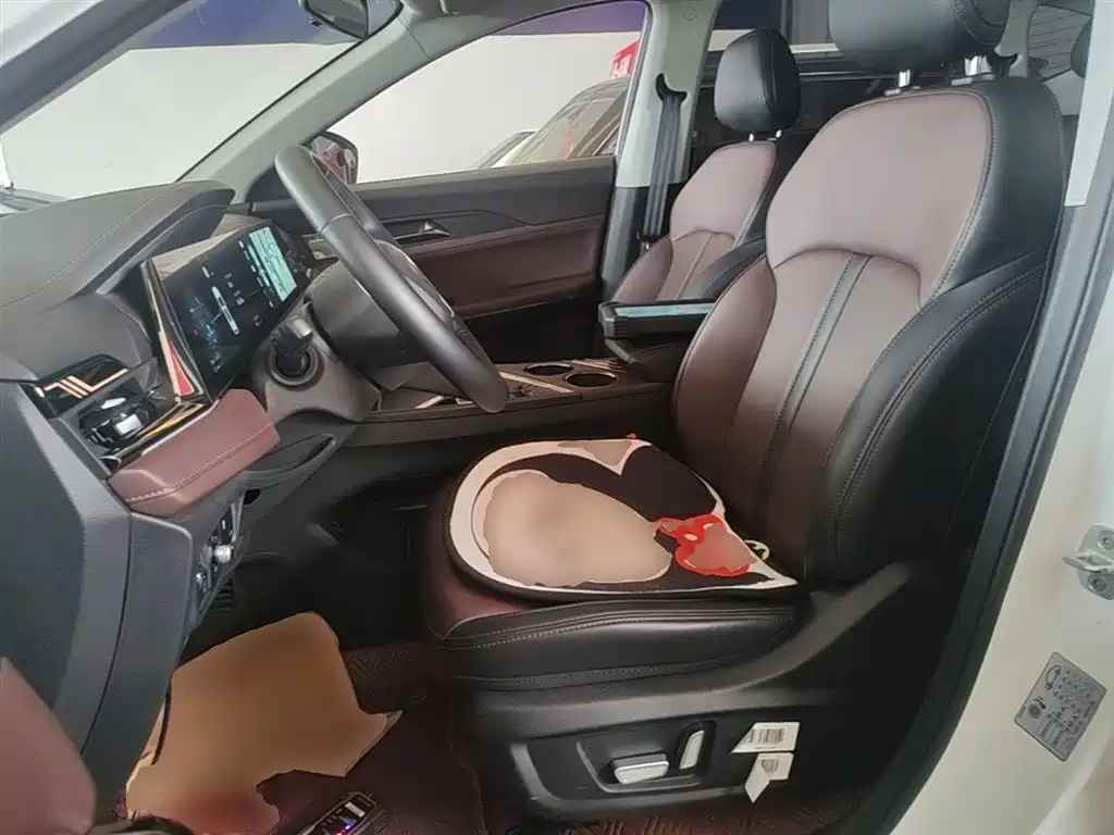 Sehol X8 PLUS 2023 2023 1.5TGDI DCT Smart Enjoyment Edition (7-seater)
