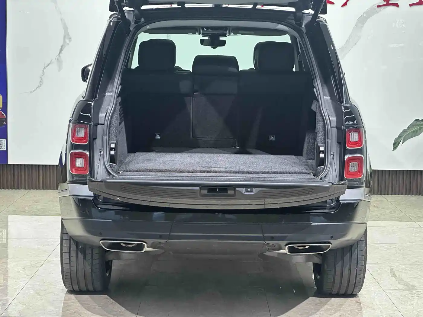 Фото 20 - Land Rover Range Rover