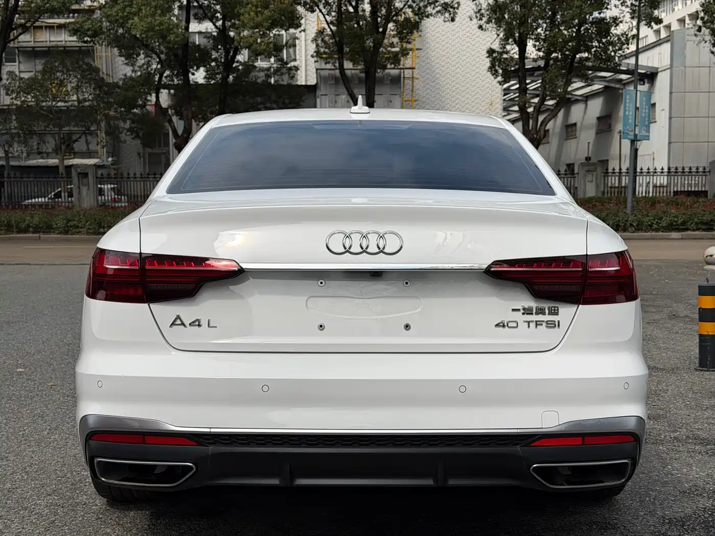 Audi A4L 2025 2 Million Celebration Edition 40 TFSI Fashion Dynamic фото 15