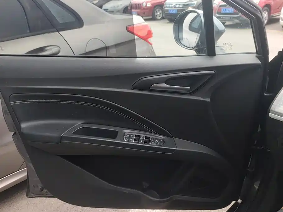 Nezha Auto Nezha V 2023 2022 Trend 400 Lite