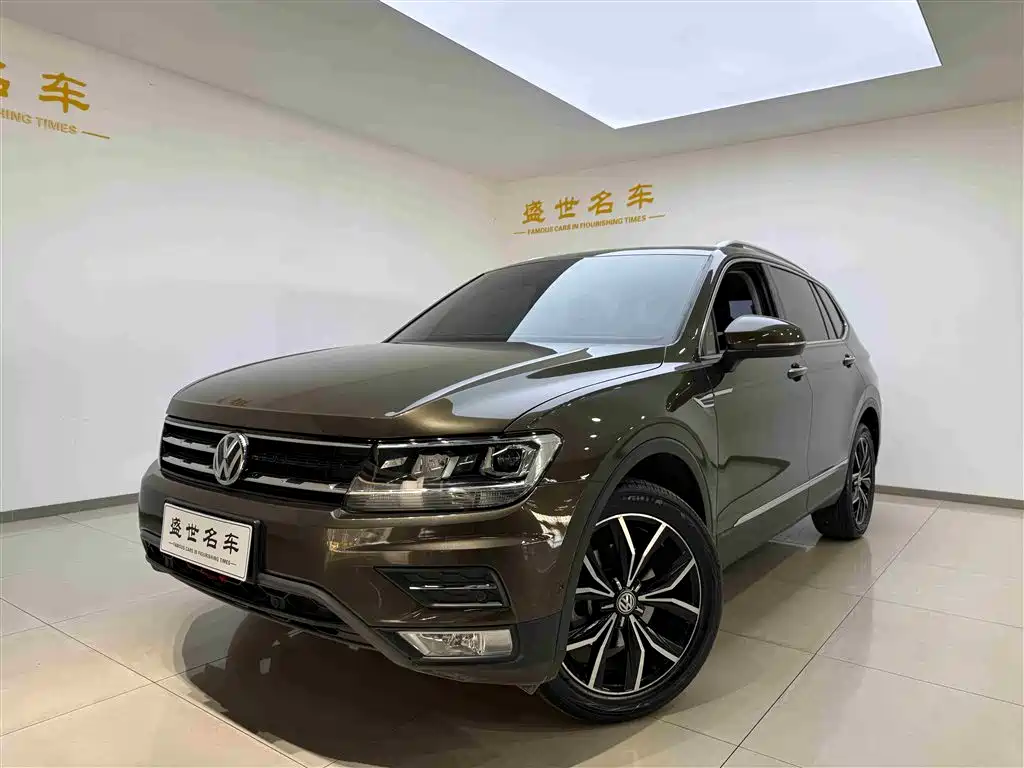 Volkswagen Tiguan L 2019 330TSI Auto 2WD Smart Luxury Edition China V фото 3