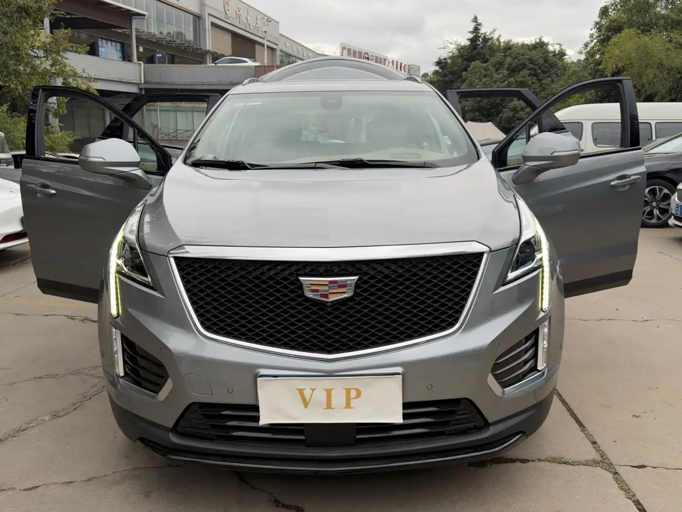 Cadillac XT5 2025 2022 2.0T 4WD Platinum