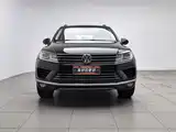 Фото 3 - Volkswagen Touareg