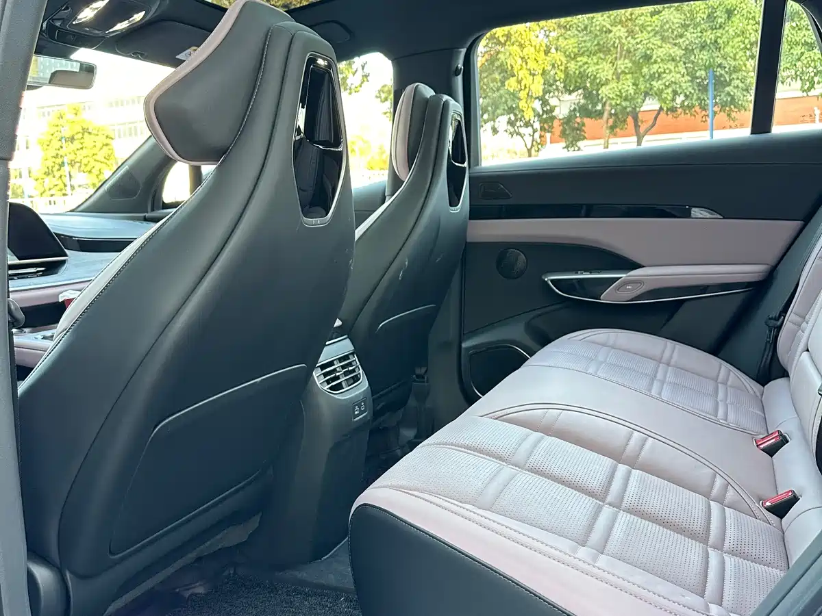 Hongqi HONGQI TIANGONG 08