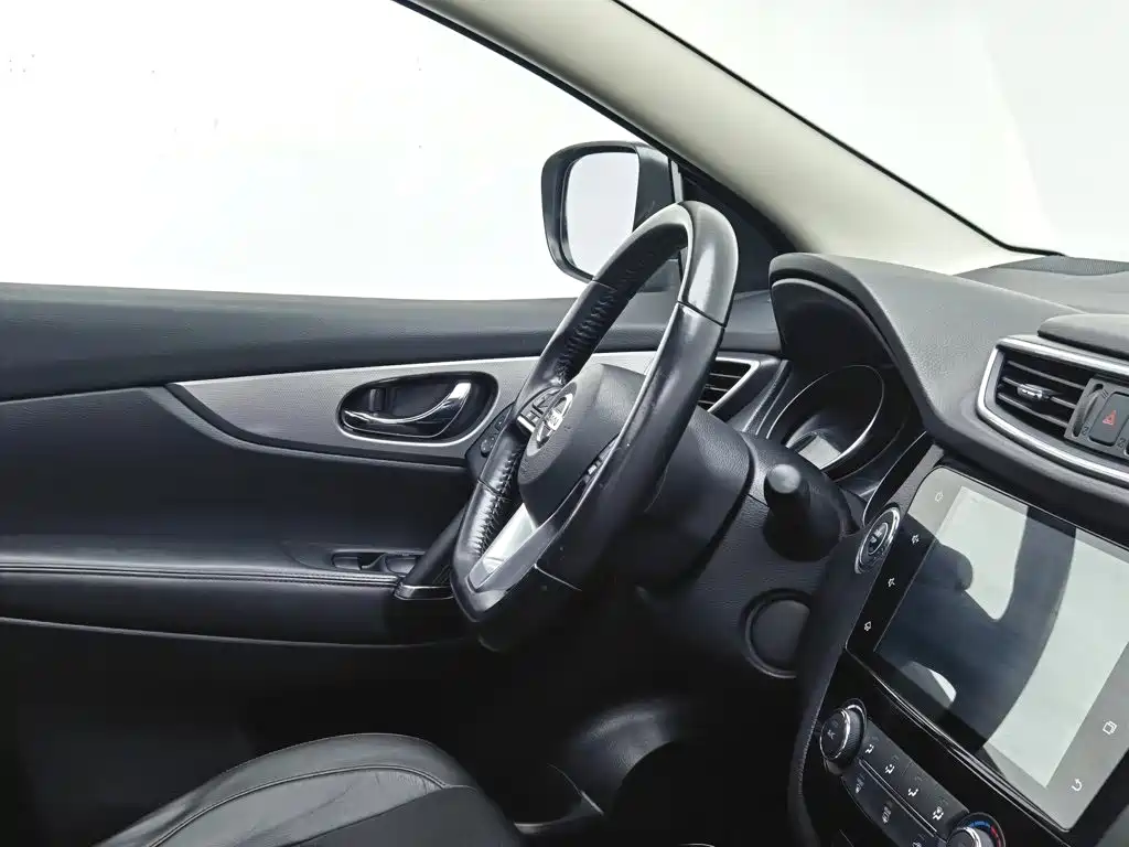 Фото 22 - Nissan Qashqai